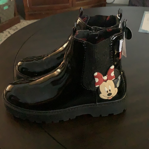 MICKEY AND MINNIE CHELSEA BOOTS - Picture 2 of 4